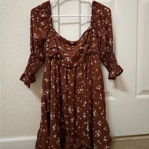 Francesca’s brown dress